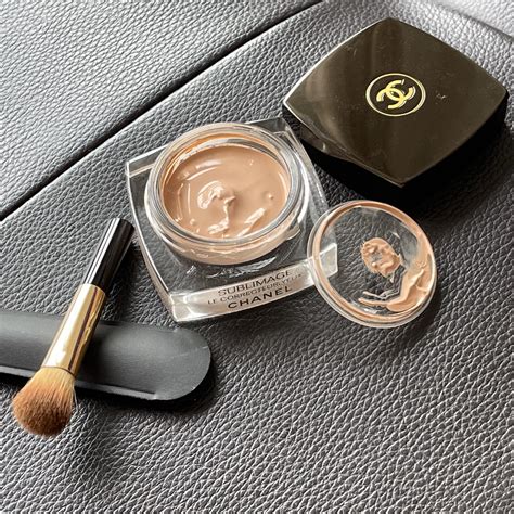 chanel lift lumiere correcteur yeux|chanel sublimation correcteur yeux.